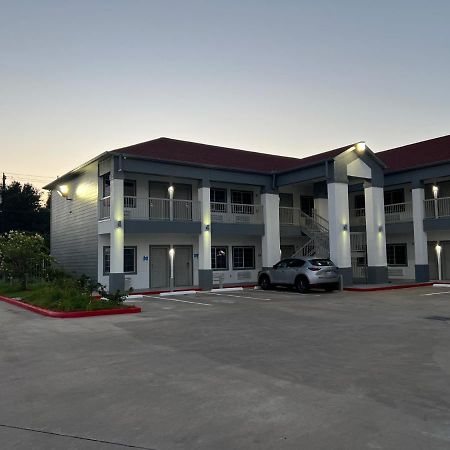 Crystal Suites Хьюстон Экстерьер фото