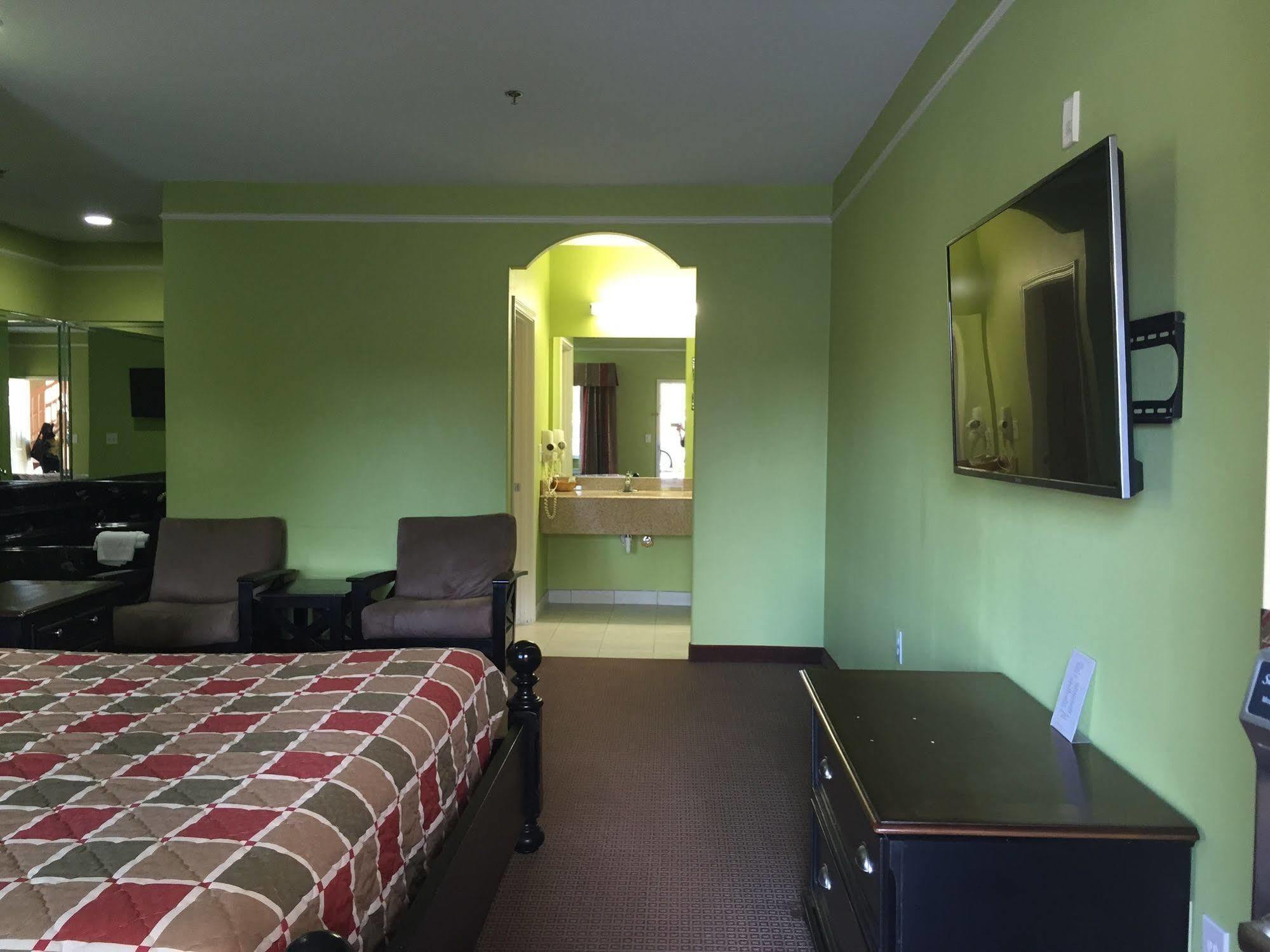Crystal Suites Хьюстон Экстерьер фото